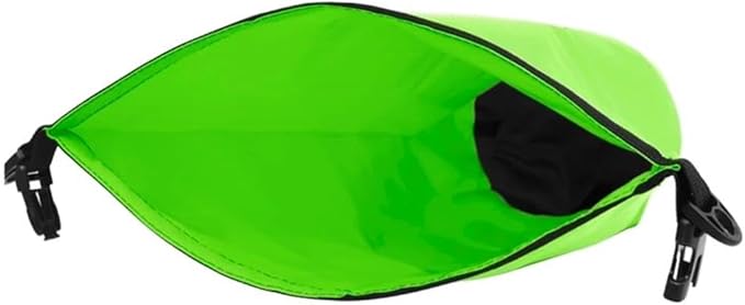BOWERY HILL Contemporary PVC Dry Bag with Zipper 7.9 Gal Capacity Green and Black Finish Waterproof Lightweight Bag for Boating Surfing Outdoor Trips