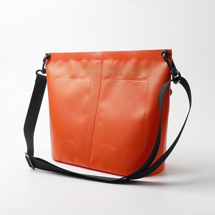 IPX7 Waterproof Bag with Touchscreen Phone PocketFloating Airtight Shoulder Bag for SwimmingRaftingCyclingHiking