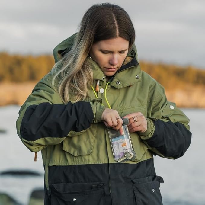 Aquapac KEYMASTER Red – Protect and Carry Keys Cards and Small Valuables up to 10m or 30 feet