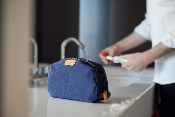 Bellroy Toiletry Kit (Unisex Toiletry Bag Zipper Closure Water-Resistant Lining Toothbrush Sleeve with Magnetic Closure Internal Mesh Pocket Organization) -Bronze