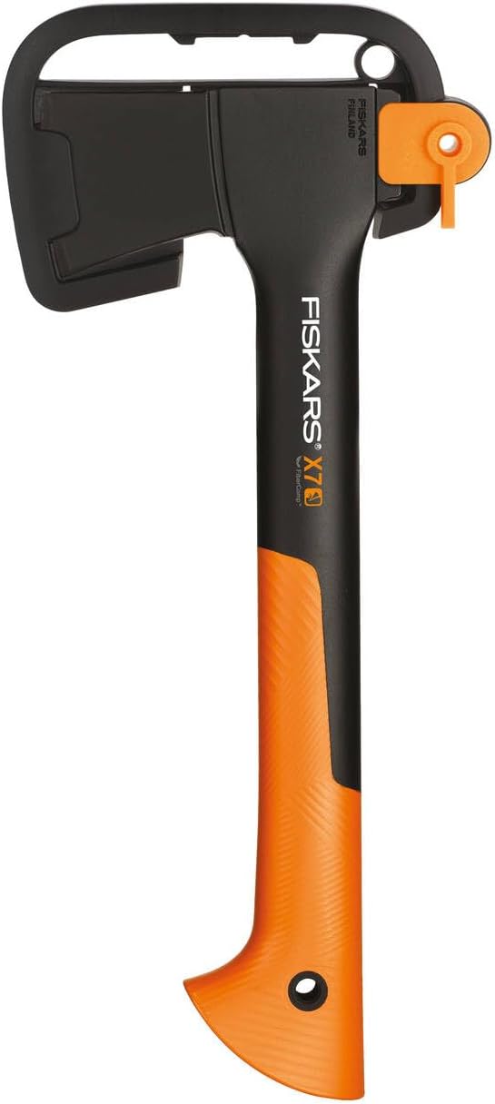 Fiskars Chopping Axe XS X7 Includes Storage and Carrying Case Length: 35.5 cm Non-Stick Coating High Steel Blade/Fibreglass Handle Black/Orange 1015618