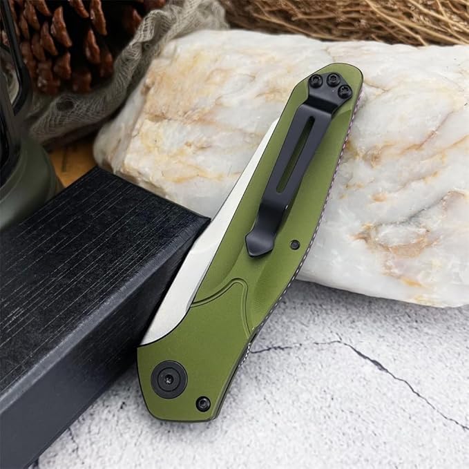 7.7'' Folding Knife White D2 Steel Blade Green Aluminum Alloy Handles Pocket Knife EDC Outdoor portable Camping Knife with Pocket Clip