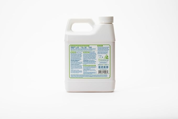 Wondercide - Outdoor Pest Control Spray Concentrate with Natural Essential Oils - Mosquito Ant Roach and Insect Killer Treatment and Repellent - Safe Around Pets Plants Kids - 32 oz