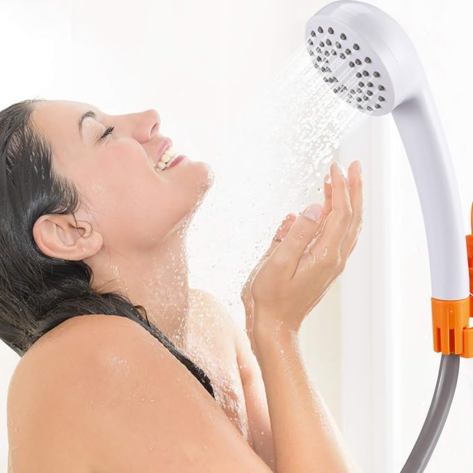 Portable camping shower set 4400mAh batteryself suction shower pumpsuitable for family camping hikingbackpackingbeachpetspumping the water from the bucket into a stable and gentle shower flow