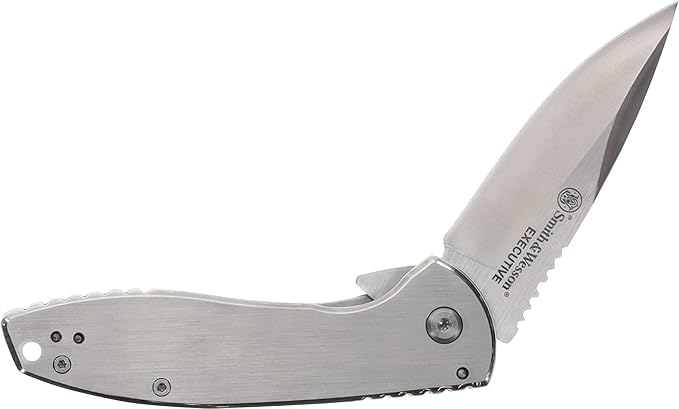 Smith &amp Wesson Executive Knife and 8oz. Brushed Metal Flask with Fill Funnel Gift Set