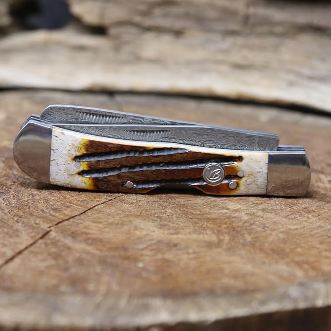 WHISKEY BENT HAT CO. Trapper &amp Locking Bullcutter Folding Pocket Knife 4.125 Closed Length 440C Stainless Steel Blades (Honey Badger - Damascus Blades)