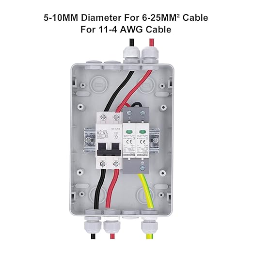 Solar PV Combiner Box 40A 1000V IP65 for Industrial and Off Grid Power Generation