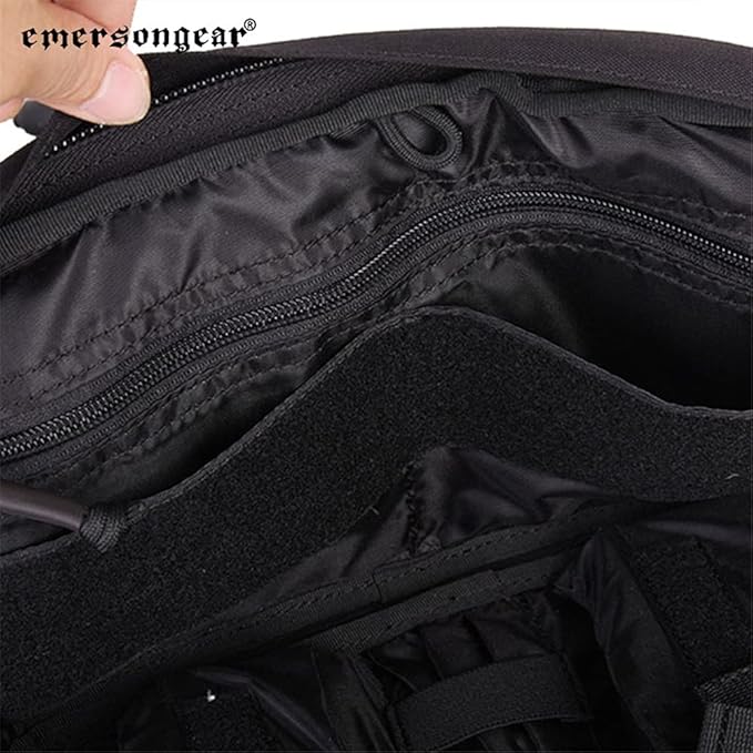Emersongear Recon Kit Bag Chest Pack for Men Tactical Concealed Carry Pocket 2.2L