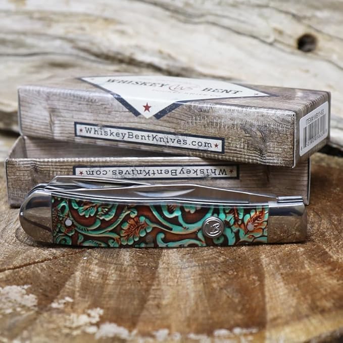 WHISKEY BENT HAT CO. Traditional Trapper Folding Pocket Knife 4.125 Closed Length 440C Stainless Steel Blades (Tooled Rancher)