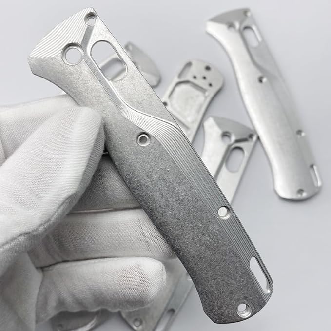 1Pair Scales Handle Fits for Benchmade Bugout 535 CNC Aluminum Alloy Rust Resistant Handle Patch Replacement
