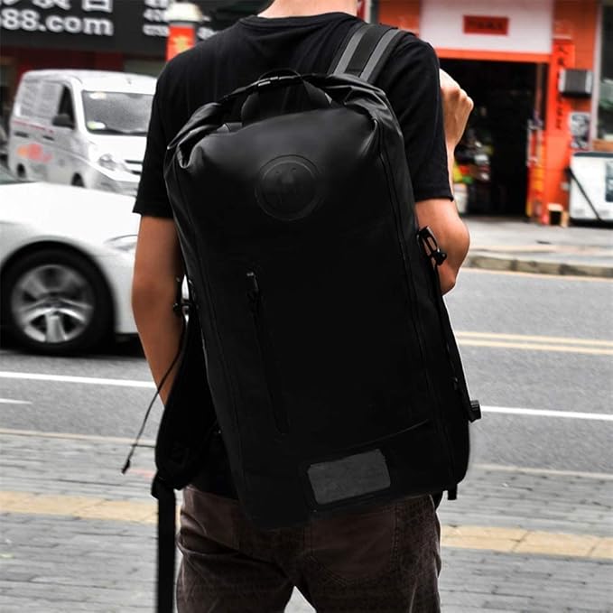Dry Bag Waterproof Dry Bag Backpack Lightweight with Adjustable Shoulder Straps Floating Waterproof Drying Bag for Surfing