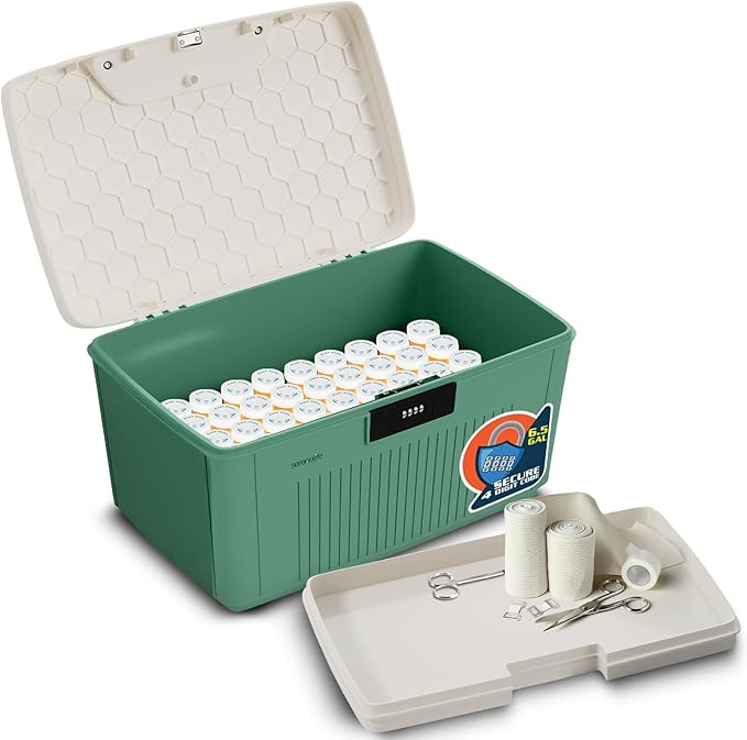 SereneLife Secure Storage Bin with Combination Lock 8.5-Gallon Heavy-Duty Lockable Container Green