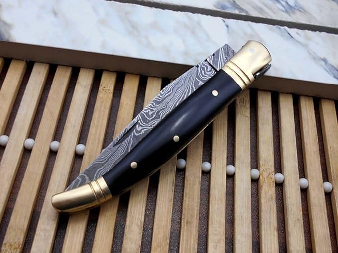 Laguiole Folding Damascus steel knife 8.6 Long with 4.1 hand forged custom twist patren Blade. Wine 2 Tone Dollar wood &amp brass bolster scale. Cow hide leather sheath included (Bull Horn)