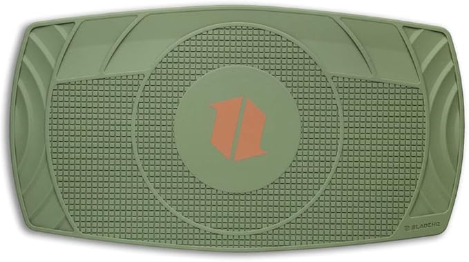 Blade HQ Large Silicone Knife Utility Takedown &amp Repair Shop Mat | Solder &amp Organize Knives Guns and Electronic Components - Heat Resistant (Desert Warrior)