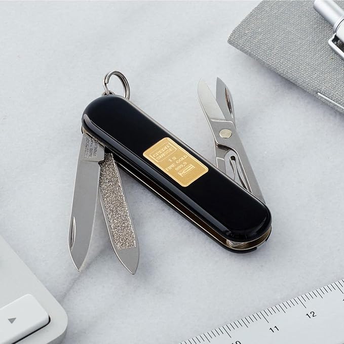 Victorinox Swiss Army Classic Knife SD 0.6203.87 With 1g Gold Ingot