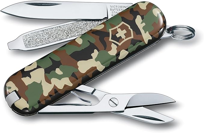 Victorinox Classic SD Swiss Army Knife Compact 7 Functions Swiss Made Pocket Knife with Small Blade Screwdriver and Key Ring - Camouflage