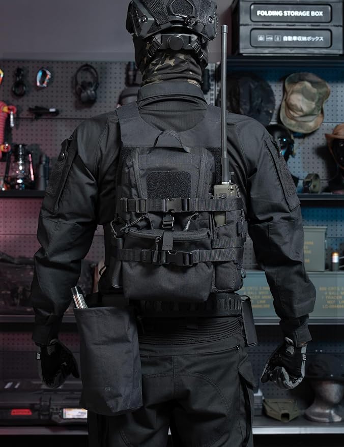 IDOGEAR SPORTS Tactical MOLLE Hydration Pack for 2L Water Bladder Reservoir Bag for Plate Carrier Outdoor Airsoft Paintball