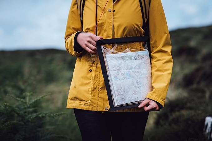 Lifeventure Waterproof Map Case Touch-Screen Compatible IPX7 Waterproof up to 1 metre for 30 Minutes