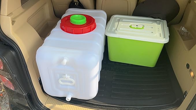 12 Gallon Portable Water Tank with Spigot&ampHose Water Storage Container for Camping RV Truck Emergency Preparedness（Thickening）
