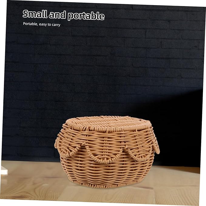Cabilock Scalloped Wicker Storage Bin with Lid Handwoven Seagrass Basket for Blanket Storage Covered Household Organizer Basket Box for Shelf and Wardrobe