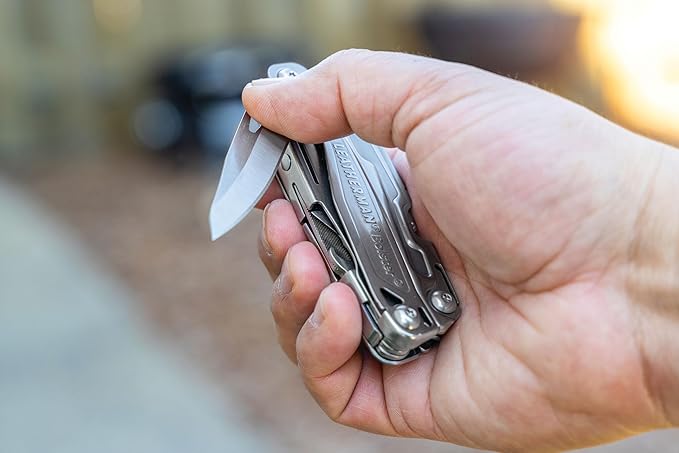 Leatherman Bolster Multi-tool 13-in-1 for outdoors camping home &amp work