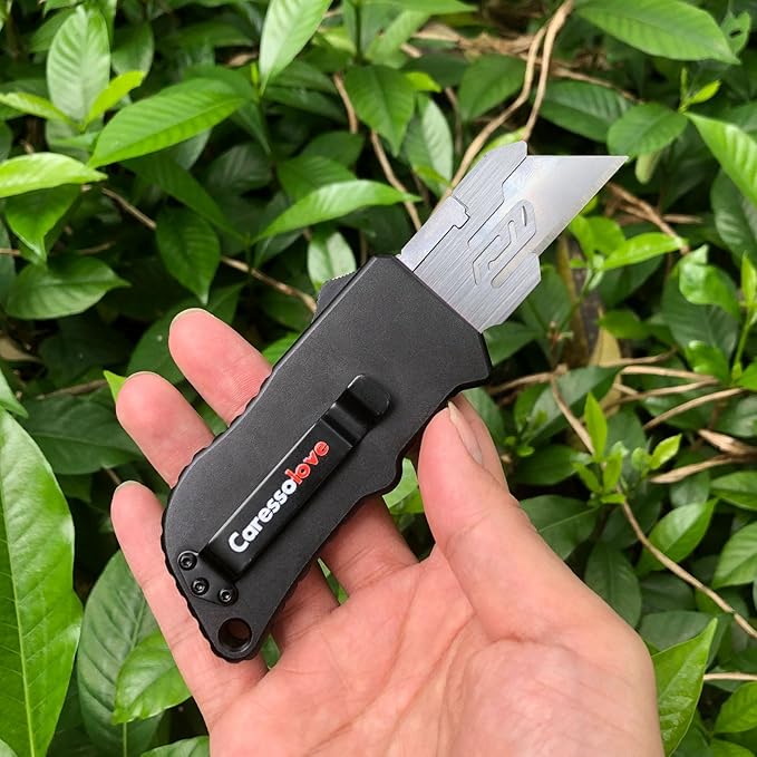 Caressolove Automatic Utility Knife Black Razor Blades Pocket Knife Box Cutters Retractable Heavy Duty Premium Safety Push Button Knife with 5PCS Blades