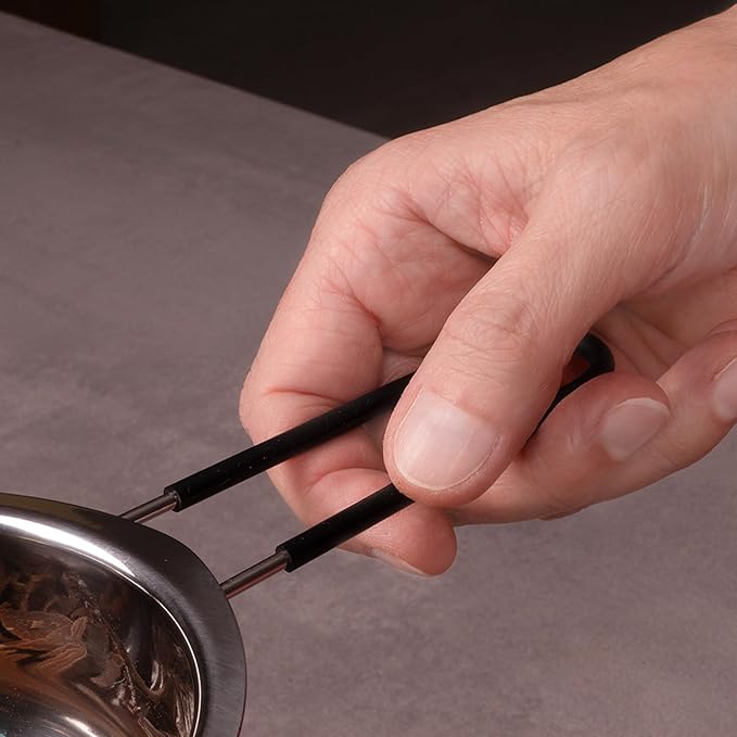 Lurch Stainless steel melting pot ideal for melting chocolate butter cheese and more precise spout with heat-resistant silicone handle dishwasher safe