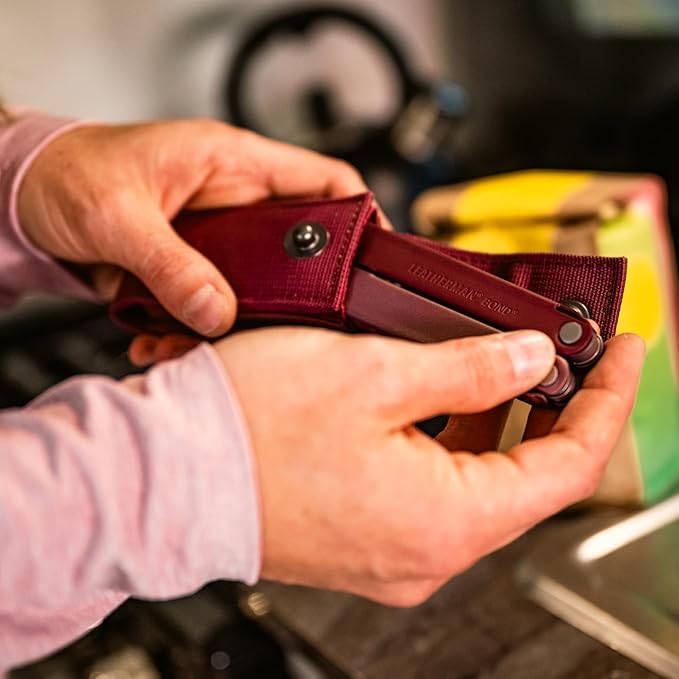 LEATHERMAN Bond 14-in-1 Lightweight Multi-tool for Camping Hiking &amp Everyday Carry (EDC) Made in USA Heathered Cranberry
