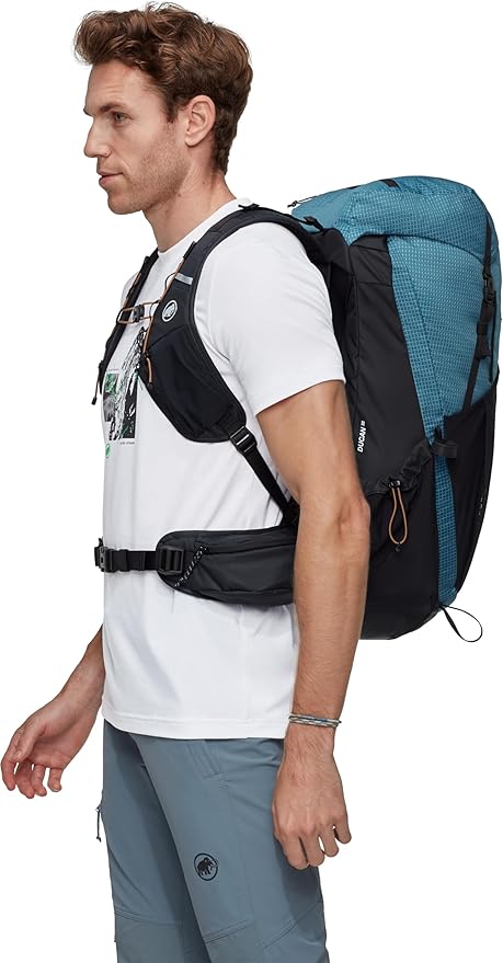 Mammut Ducan Backpack - Unisex Outdoor Backpack for Hiking Running and Everyday Adventures Sapphire Black 32L