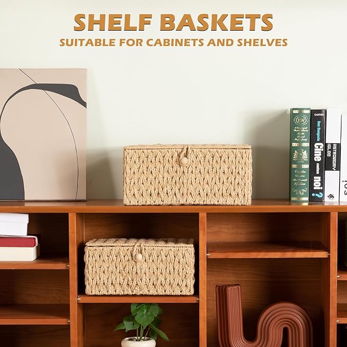 OIAHOMY Wicker Storage Basket with Lid &amp Lock Lidded Storage Bins Decorative Baskets for Organizing Set of 2-Natural