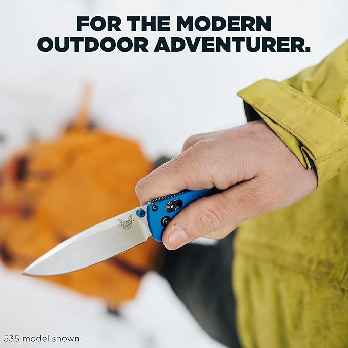 Benchmade - Bugout Outdoor EDC Folding Knife Slim Lightweight Plain Edge Drop-Point Blade CPM-S30V Stainless Steel (58-60HRC) Grivory Handle (535TN-11)