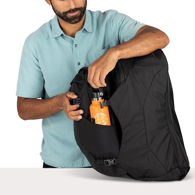 Osprey Farpoint 55L Men's Travel Backpack - Carry On Bag with Personal Item Sized Detachable Daypack Black