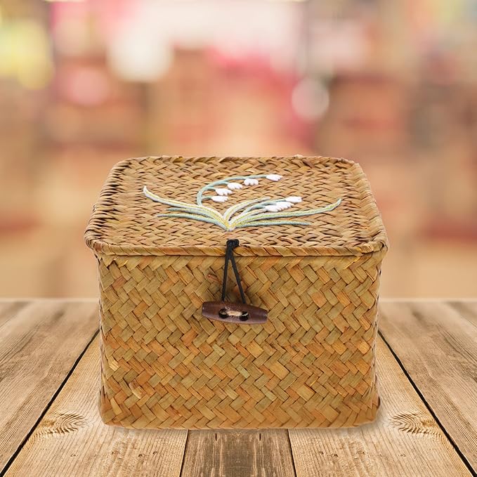 Hand Woven Lidded Storage Basket Woven Basket for Home Desktop Organizer Rattan Box