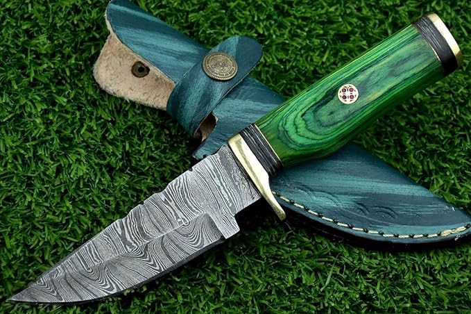 8-Inch Hand-Forged Damascus Steel Hunting Knife Fixed Blade Skinning Design with Leather Sheath Multicolor Wood Handle Brass Guard Twist Pattern Blade for Camping (Green)