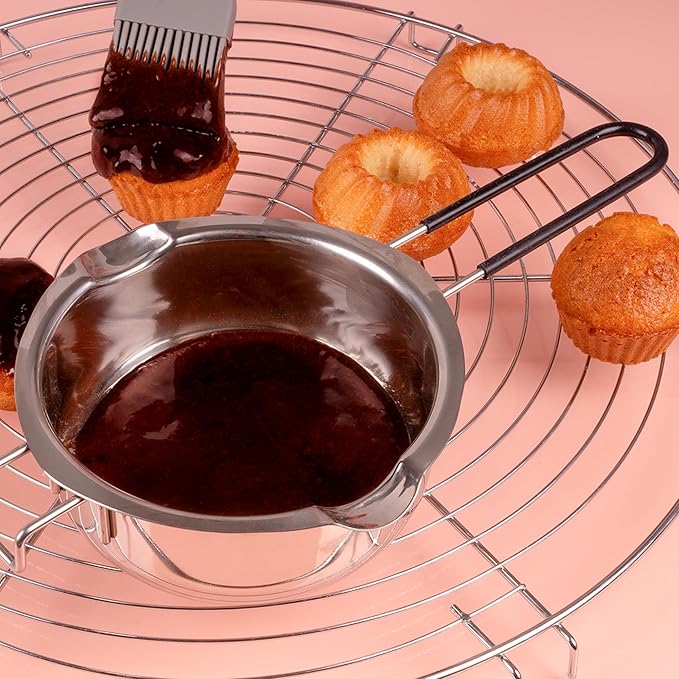 Lurch Stainless steel melting pot ideal for melting chocolate butter cheese and more precise spout with heat-resistant silicone handle dishwasher safe
