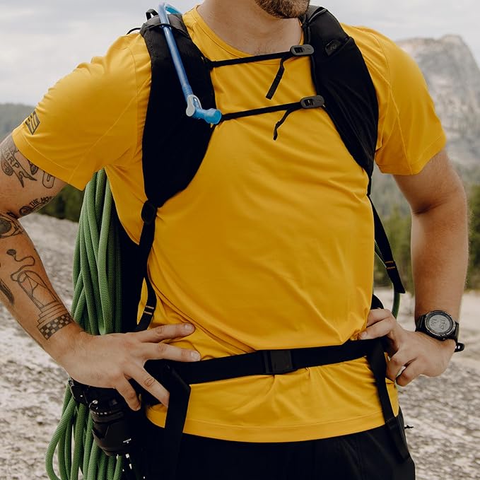 Peak Design Outdoor Hip Belt Black Padded Lightweight Hiking Support for Outdoor Backpack 25L and 45L Pockets Capture Clip Attachment Point Adjustable from 24-52 Inches Hip Belt for Backpack