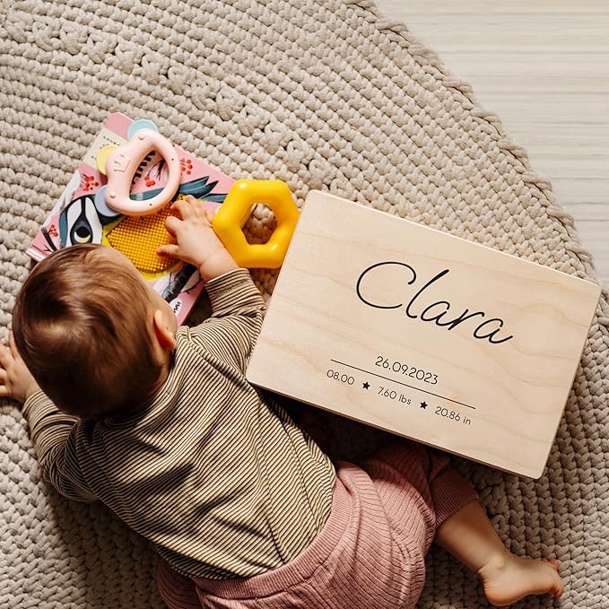 Creative Deco Personalized Wooden Storage Box | Modern Beige | 11.8 x 7.87 x 5.51in | Hinged Lid Engraving | Gift Box Keepsake Chest