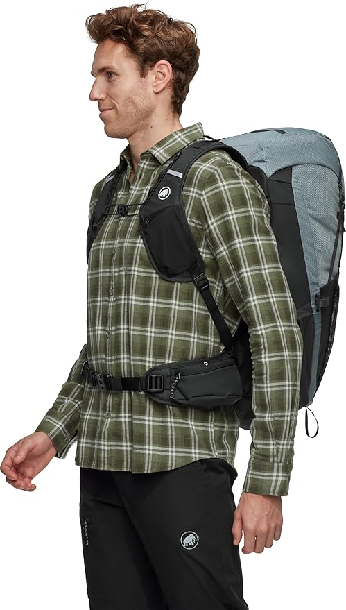Mammut Ducan Backpack– Unisex Outdoor Backpack for Hiking Running and Everyday Adventures Strata Black 32L