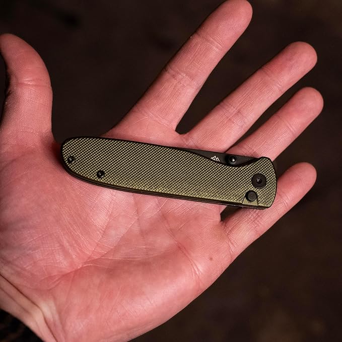 OUTDOOR EDGE Dirk 3.25 Black Drop Point Blade - Green Aluminium Scales Handle with Button Lock Operation Ambidextrous Opening Perfect for Men &amp Women Lightweight for Camping Fishing &amp Hunt