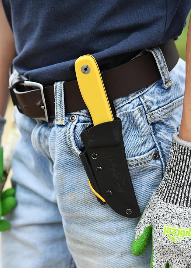 SCHNITZEL DU Kids Whittling Knife – Fixed Blade Outdoor Knife for Wood Carving and Beginners Yellow