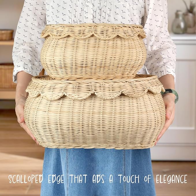 2pcs Hand Woven Rattan Scallopped Baskets with Lid Small Rattan Basket Decorative Wicker Storage Baskets Storage Basket for Living Room Bathroom Bedroom Food Bread Picnic
