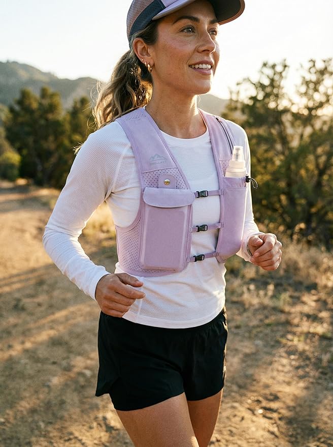 Zelvot Running Vest for Women Men USA Original Patent Adjustable Chest Straps Running Hydration Vest with 500ml Soft Flask Lightweight Reflective Hydration Backpack for Marathon