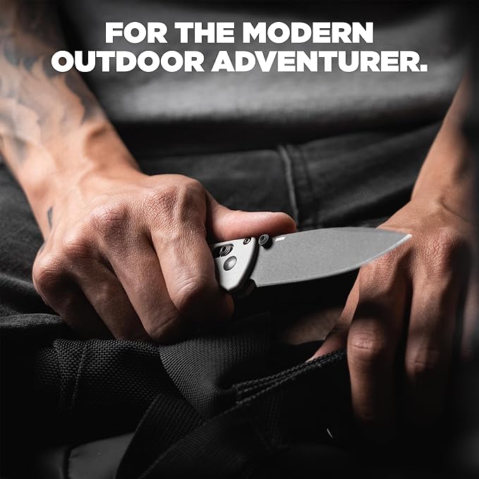 Benchmade - Bugout Outdoor EDC Folding Knife Slim Lightweight Plain Edge Drop-Point Blade CPM-S30V Stainless Steel (58-60HRC) Grivory Handle (535BK-08)