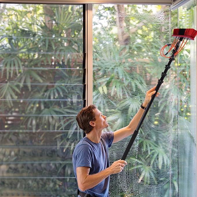 20 Ft Reach Solar Panel Cleaning Brush &amp Pole Lightweight Water Fed Pole Kit Professional System for Window &amp Glass Cleaning Washing Equipment Tool Scrubber Brush &amp Spray Washer Water Fed