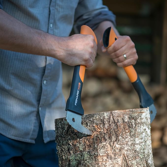 Fiskars 12 Hookaroon - Non-Slip Grip Handle with Pointed Angled Blade - Landscaping Tool for Rotating Dragging Stacking Logs - Black/Orange