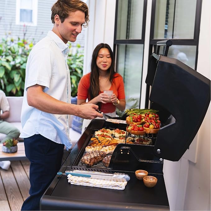 Charbroil Pro Series with Amplifire Infrared Technology 4-Burner Propane Gas Grill Cabinet with Side Burner Black - 463281024