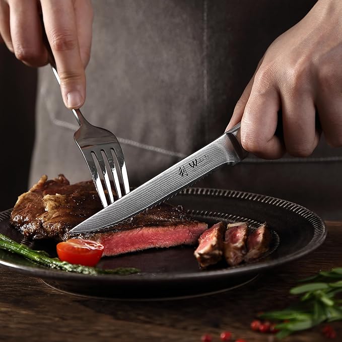 Wakoli EDIB 4-Piece Damascus Steak Knife Set – Professional Dining Kitchen Knives with VG10 Core Blades 67-Layer Damascus Steel &amp Ergonomic Pakkawood Handles – Premium Steak Cutlery in Gift Box