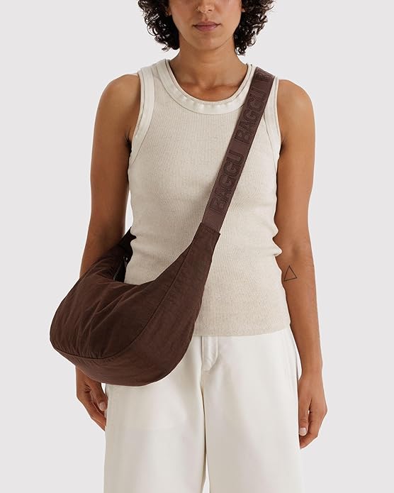 BAGGU Medium Nylon Crescent Bag