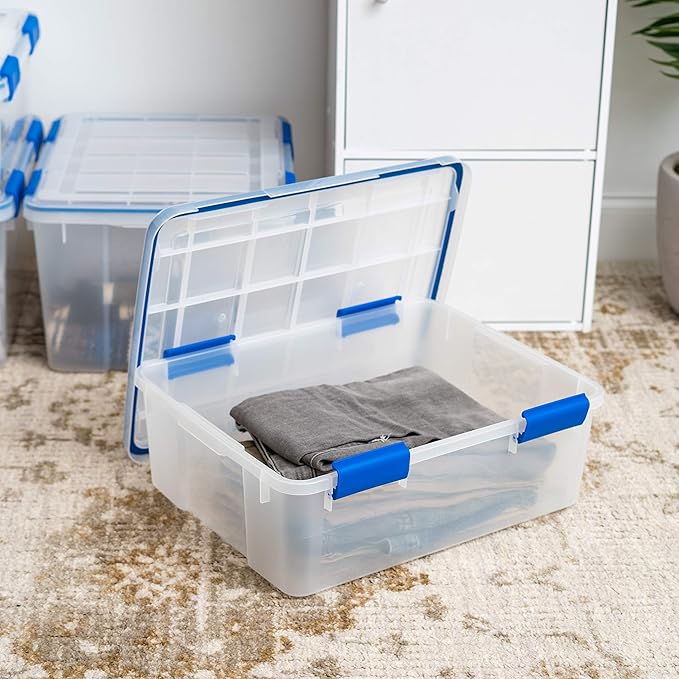 IRIS USA WeatherPro 27 &amp 44 Qt Storage Bins with Lids 4 Pack BPA-Free Plastic Gasket Box with Tight Latch and Seal Stackable Nestable Tote Tub - Clear/Blue