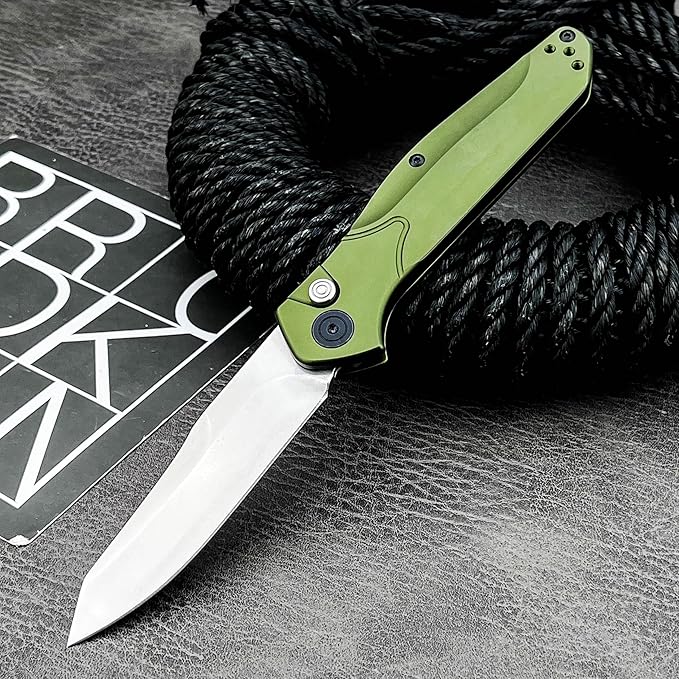7.7 EDC Folding Knife with D2 Steel Blade Green Aluminum Handle Pocket Knife with Reversible Clip for Outdoor Camping Fishing。